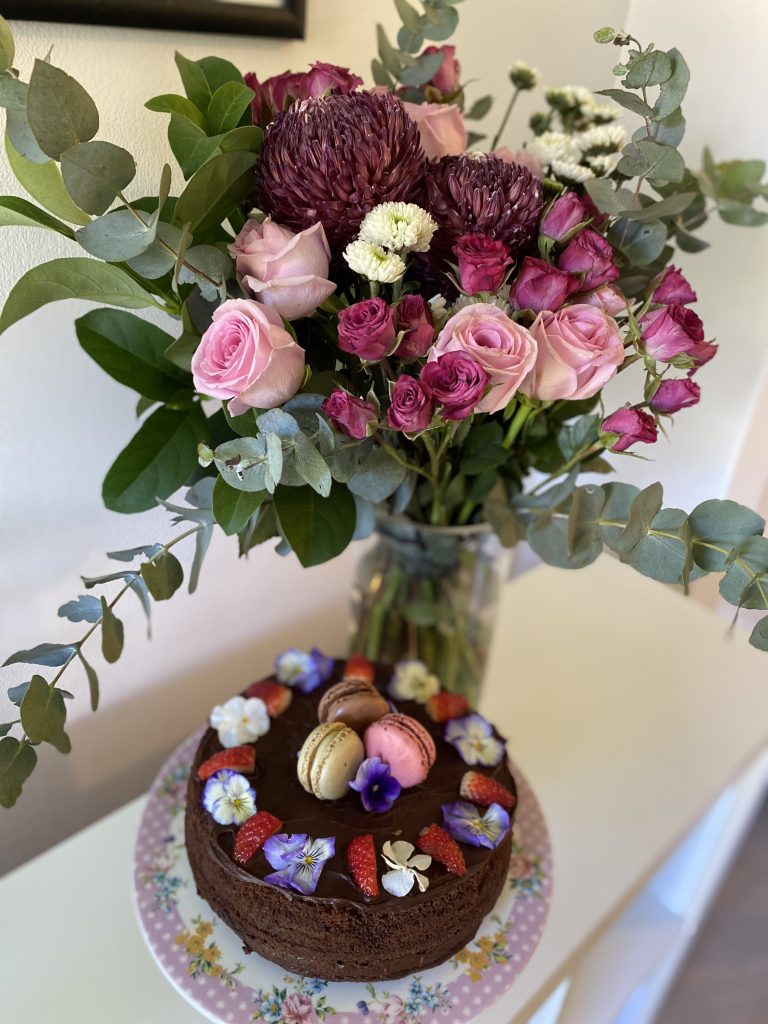 Graceful Blooms Mortdale Mothers Day bouquet and cake